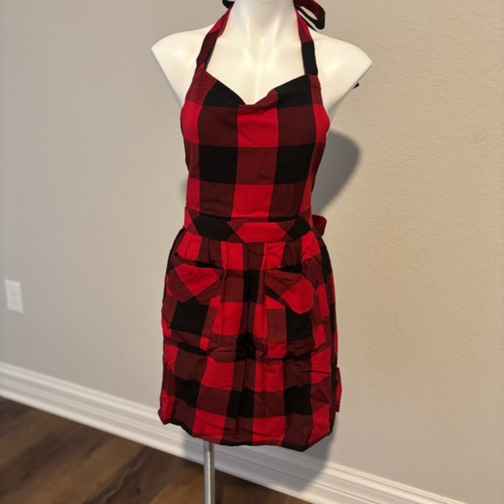 Tag Women One Sz Buffalo Plaid/Check Red Black Apron‎ Pockets Holiday Christmas